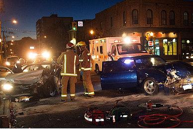 腾讯投资《雷霆一击》开发商 获得少数股权